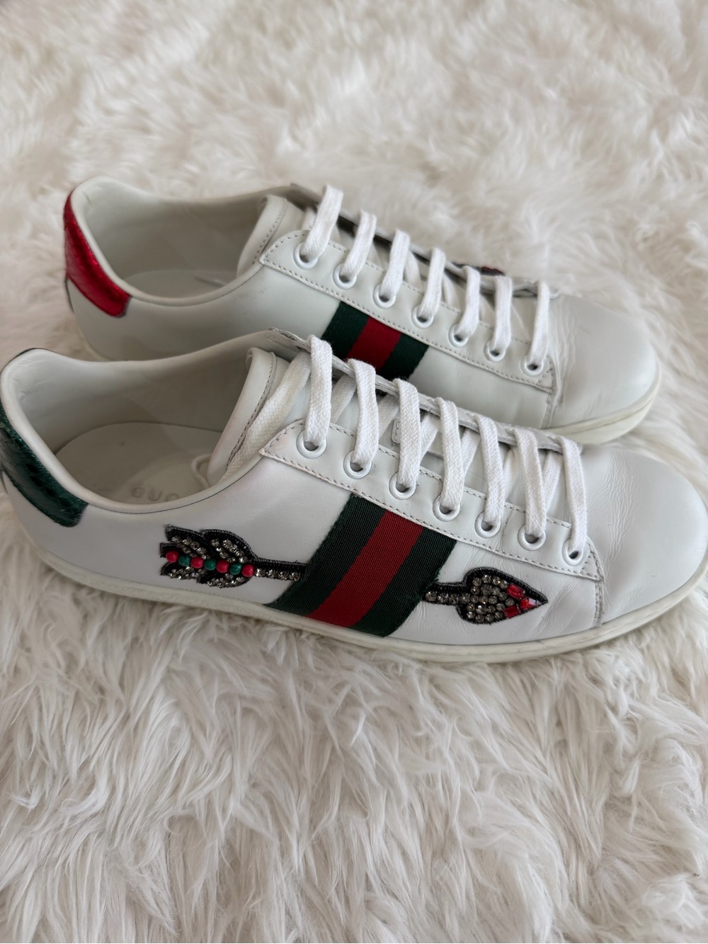 Gucci Ace Embroidered Arrow Sneakers Size
38 US 8